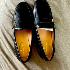 NWT Bandolino Black Penny Loafer size 7